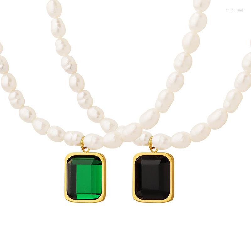 

Pendant Necklaces DAVINI Vintage Niche Freshwater Pearl Clavicle Chain Necklace Simple Square Crystal Stone Jewelry