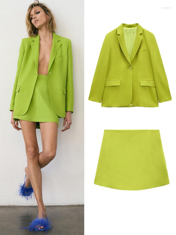 

Two Piece Dress 2022 Summer Women's Clothing Versatile Lapel Long-sleeved Straight Blazer And Stylish Casual High-waisted Skirt, Short skirt
