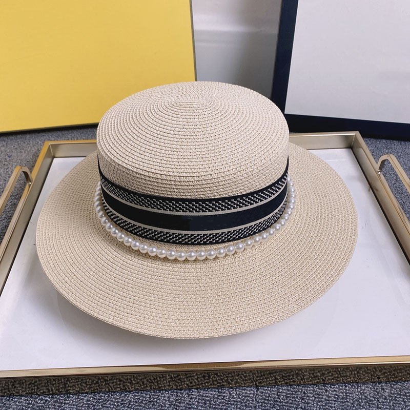 Hot Hat Grass Braid Luxurys Designers Bucket Hat Womens Mens Fashion Pearl Straw Hats Sunhat Designer Caps Letters Casquette D2205313Z