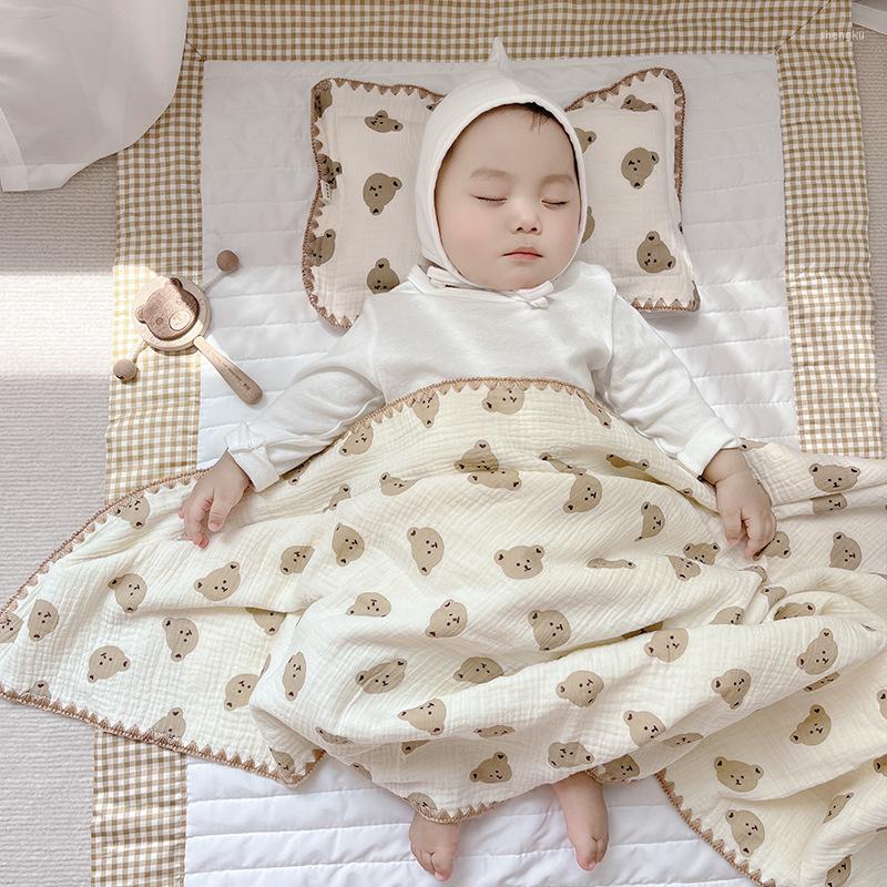 

Blankets Spring Summer 4 Layers Muslin Cotton Born Blanket Breathable Baby Swaddle Cartoon Patterns Cool Infant Quilt With Pillow Set