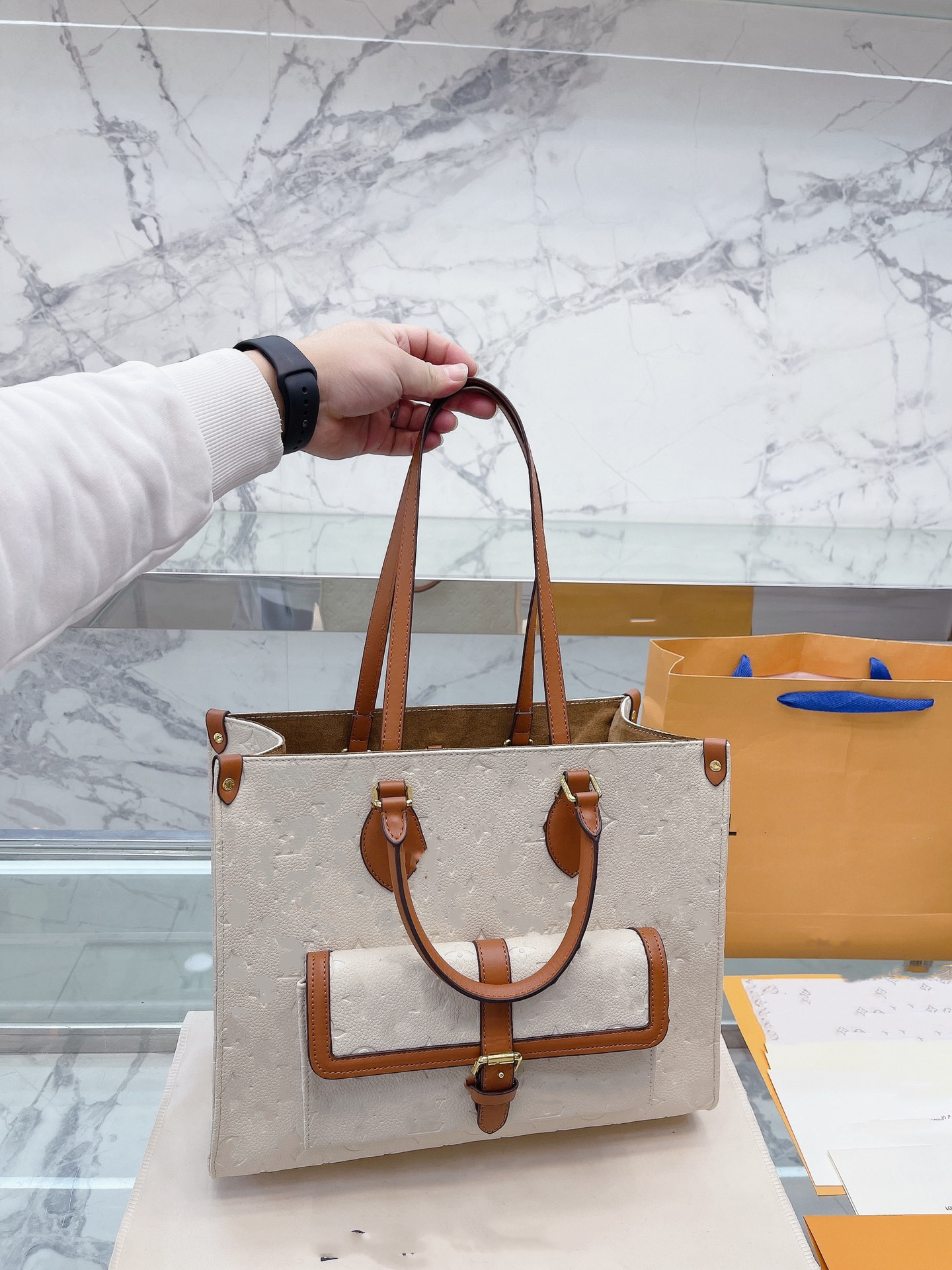 

Designers Luxury Bags For Womens Louiseity 1 Viutonity Handbags LVS Crossbody Shoulder The Tote Bag multicolour Capacity Versatile 7A High Quality wallet EA1K, You can look more picture
