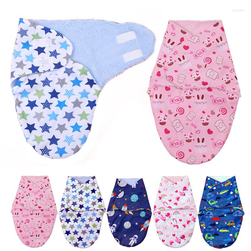 

Blankets Born Cartoon Swaddle Warm Fleece Wrap Blanket Baby Sleeping Bag Envelope For Sleepsack Cotton Thicken Cocoon 6 Month, Hat random 1pcs