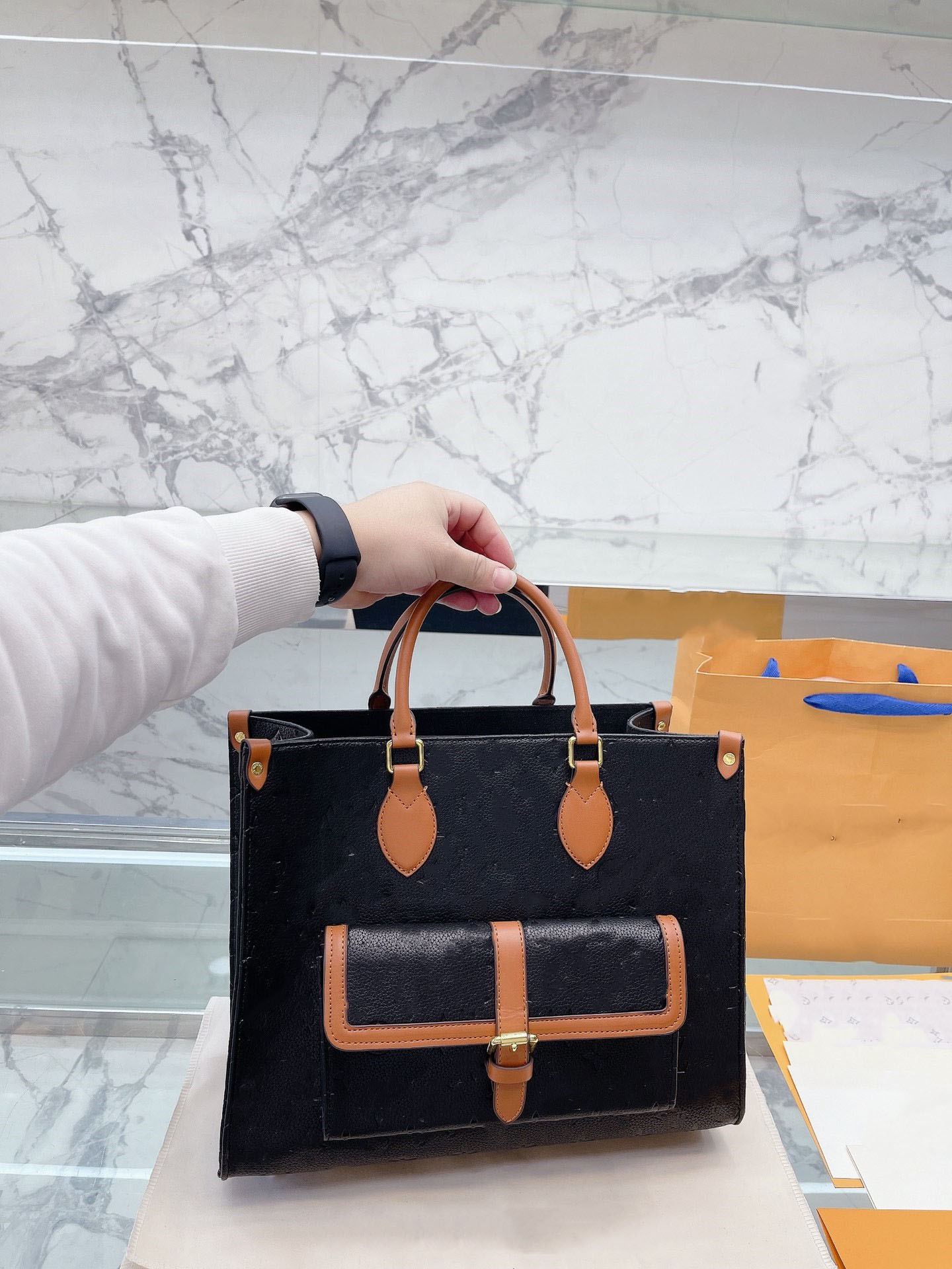 

tote bag Women Fall for you luxuries designers Ladies Shoulder bag ONTHEGO Handbags Fashion Shopping Large capacity Totes pochette Purse Cro, 1#