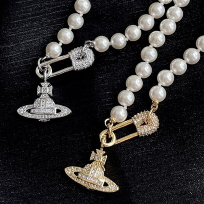 

Women Pearl Necklace Designer Beaded Pendant Ladies Diamond Pin Necklaces Fashion Pearles Necklace Wedding Party Gift