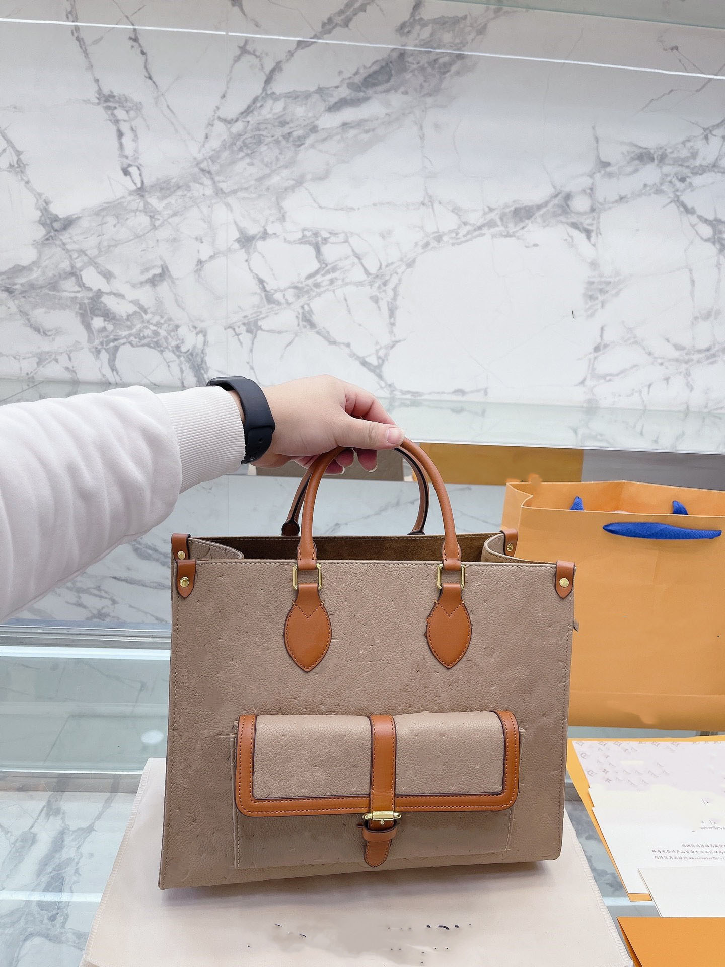 

Women tote bag Fall for you luxuries designers Ladies Shoulder bag ONTHEGO Handbags Fashion Shopping Large Totes pochette Purse Cross body, 1#