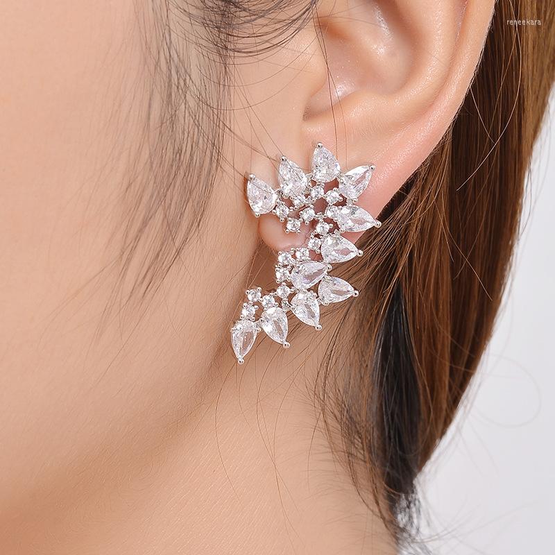 

Stud Earrings Fashion Romance Personality Women Ins Color Zircon Elegant Wing Geometry Earring