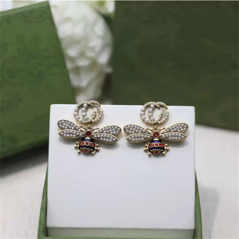 

2021 new fashion Charm pearl Little bee pendant earring ladies gift wedding party jewelry high quality with box