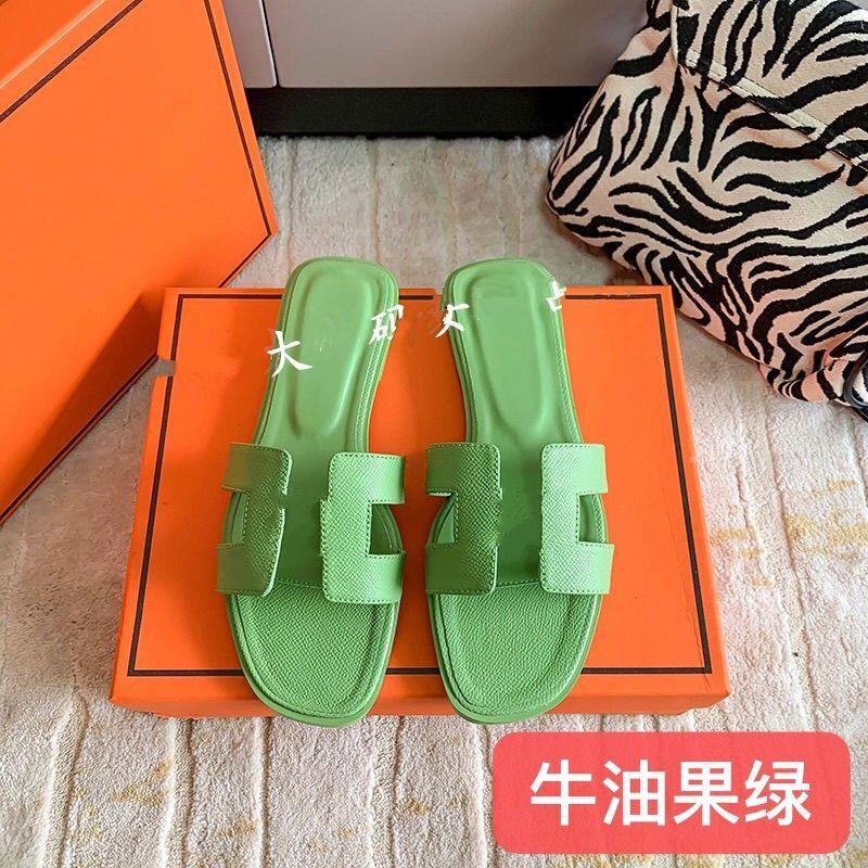 

Design beautiful Womens Fashion Pearl Sandals lady Summer Casual Slippers Flip Flops luxurys sandy shoes size 35-43 mkj00001 wPg