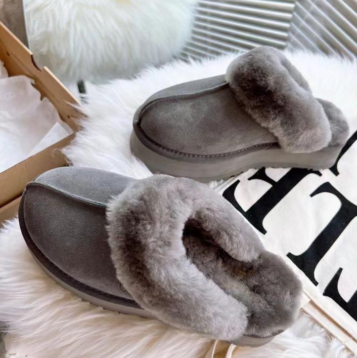 

Hot sell classical Thick soled slippers Mini U5854 women snow boots keep warm boot Latest fashion Sheepskin Cowskin Genuine Leather Plush boots, Pink