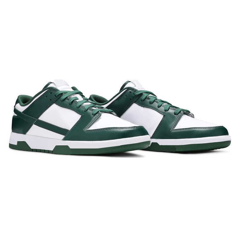 

Wholesale designer shoes skateboard sneakers runnings sport outside classic casual men women Leather Embroidered ace bee black white for dunks low shoes W62S