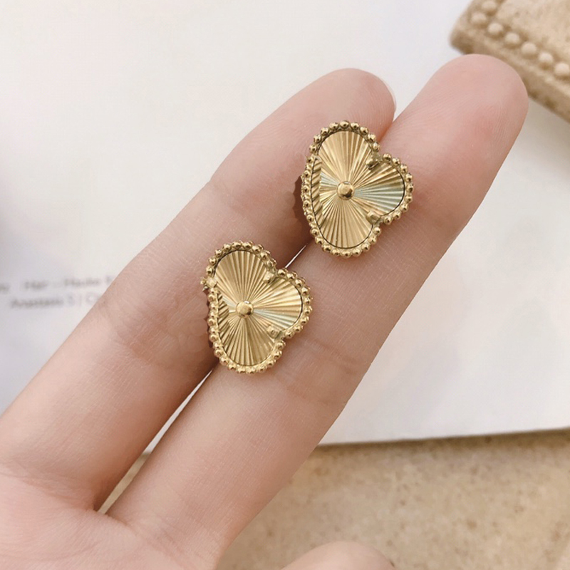 

Fashion Jewelry Necklace Women's Pendant Necklace Designer Popular Brand Luxury Noble Selection Gift for Women Family Couple Birthday Christmas Valentine's Day
