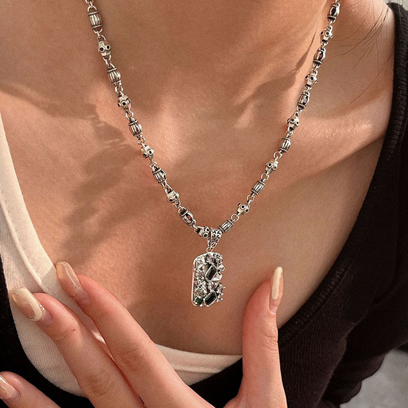 Collier en acier inoxydable avec étoiles de mode, vente en gros d'usine de 10 ans, adapté aux cadeaux de couples avec sac anti-poussière