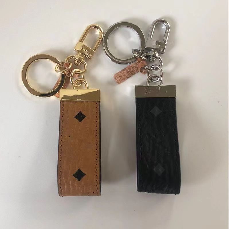 

keychain Bag Parts & Accessories men and women car pendant decoration with box