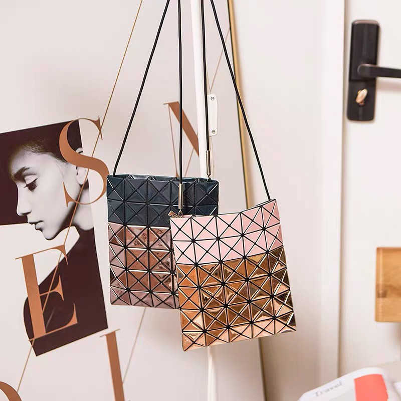 

designer bag designer Isseyss tote Miyake bag Japan sequins color blocking geometric diamond laser mirror 5 6 single shoulder messenger mermaid 66KT HQDF, Sky blue