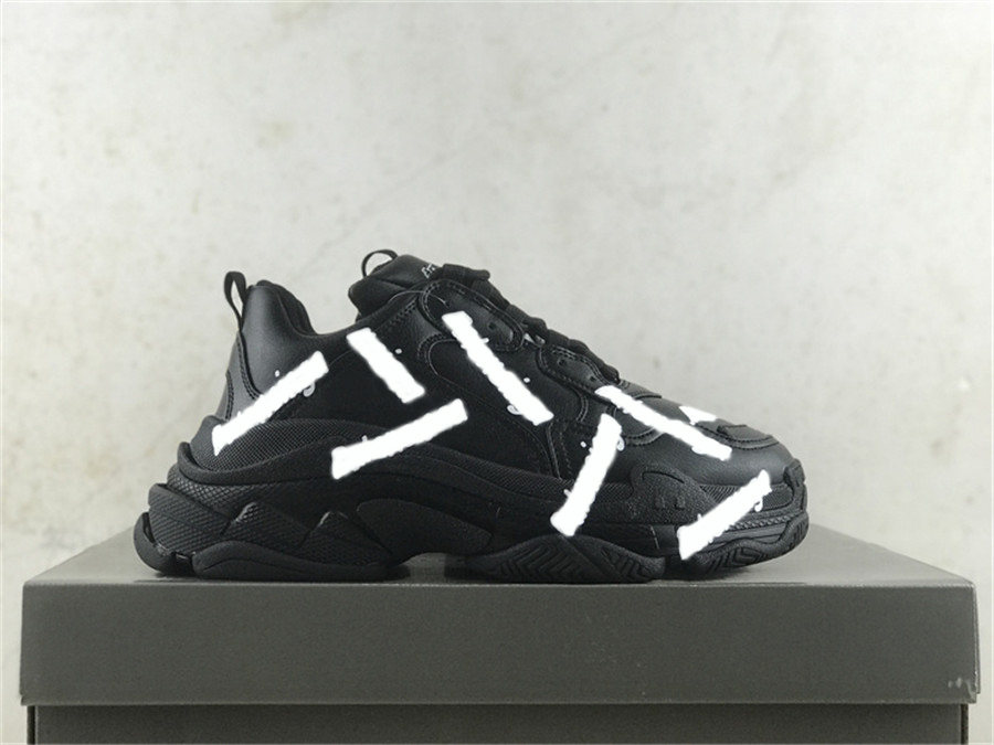 

Authentic Men's Triple S Logotype Shoes Sneaker In Black White Technical Material Speed Platform Men Women Outdoor Sports With Original Box 36-46, Customize