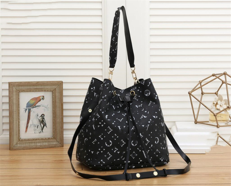 

Designer Bucket bags NEONOE L handbags totes women Drawstring Shoulder CrossBody bag Luxurys PU leather monograms wallet ladies Fashion neo noe purse Sacoche, Extra shipping