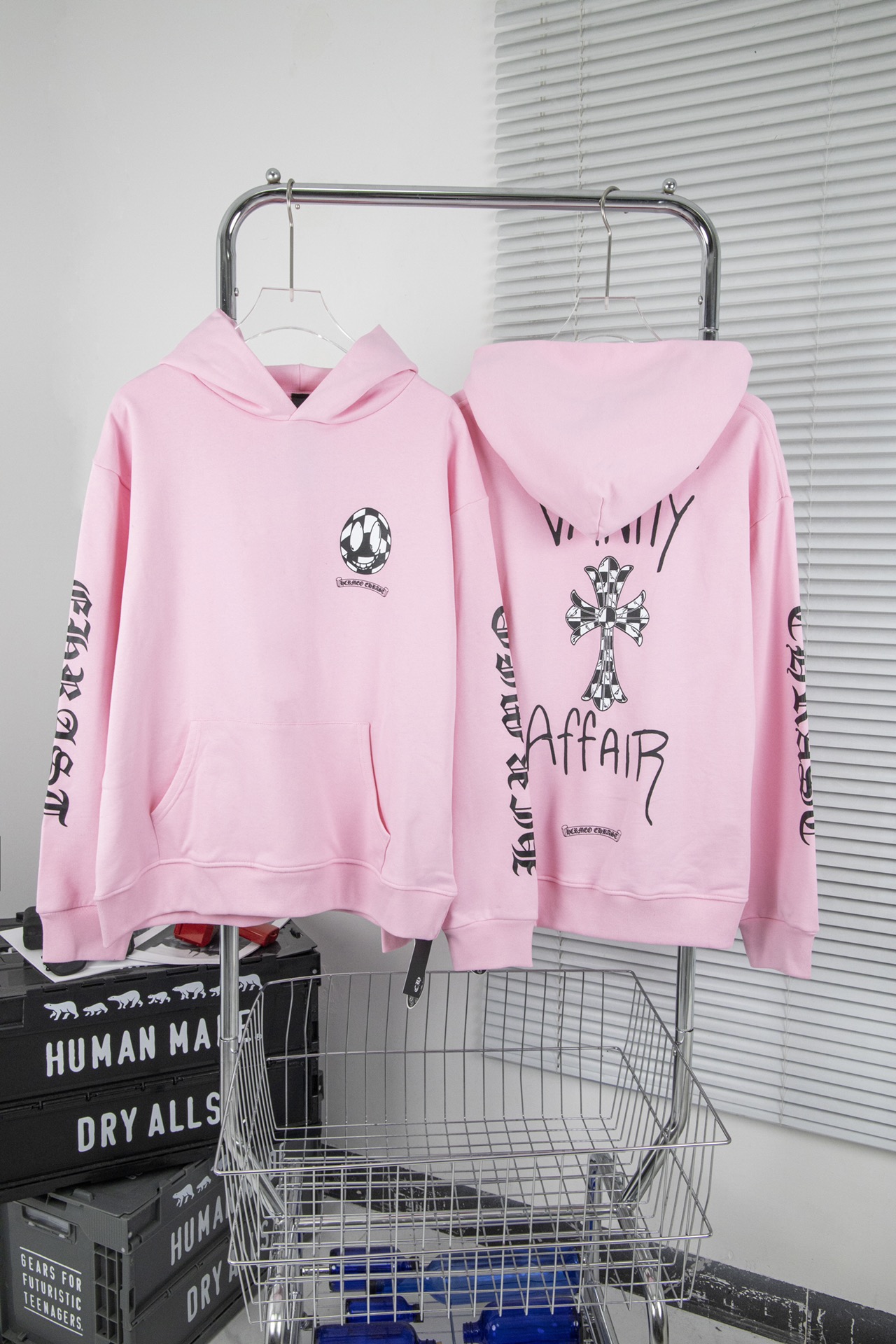 Nouveaux vêtements de mode Chrome Hearts VANITY Affair Sweat à la mode rose Pop Street Style wh101702