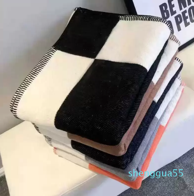 

Luxury Designer Blankets letter Cashmere Soft Wool Scarf Shawl Portable Warm Sofa Bed Fleece Knitted Throw H Blanket 130x180cm Spring Autumn Woman plaid and throws
