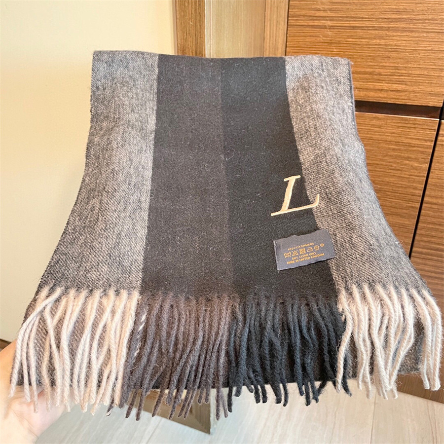 

Premium Mens Winter Scarf Luxurys Designers Scarves Warm Fedora Fashion Scarfs Mens Womens Wollen L Letters Old Flowers Warm Wind 2022