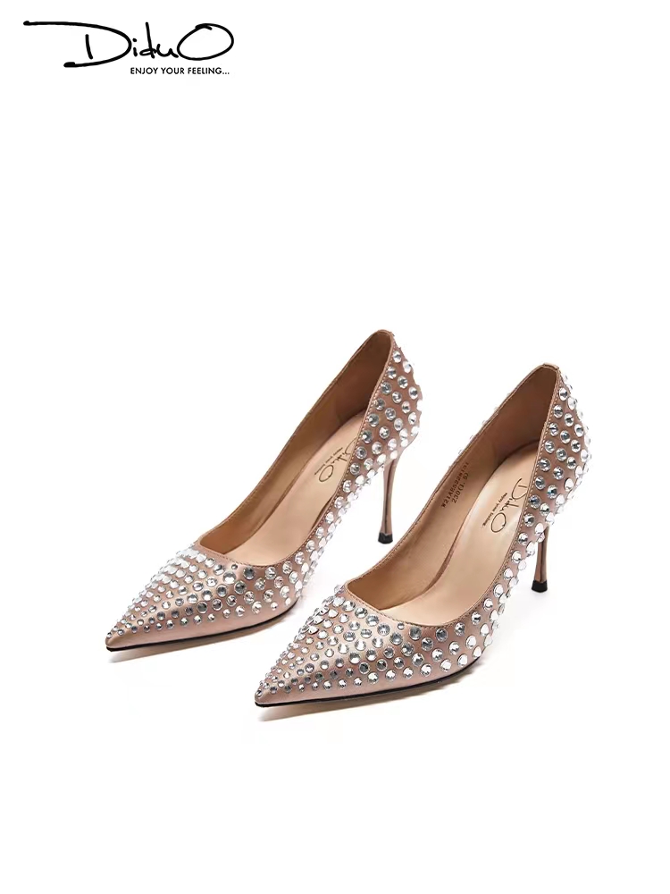 2022 new spring summer DUNK LOW Elegant styles women shoes Rhinestone high heels crystals pointed toe mesh Pumps woman red sole wedding shoes