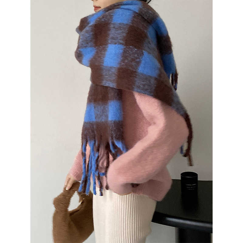 

Taochuan Winter atmosphere Thickened scarf warm plaid shawl lovers versatile scarf female FW373