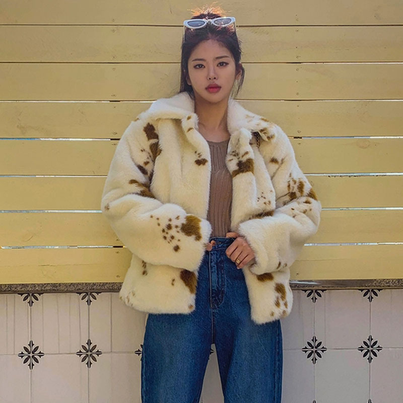 

Women Coat jacket thanksgiving gift Winter Faux Fox Fur outdoor leisure fashion street long sleeve Cow print coats Khaki grey black colour jackets SIZE S/M/L/XL, Black print