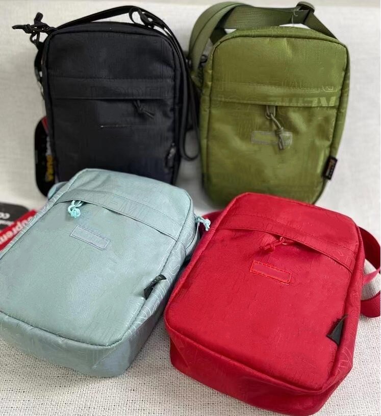 

Designer Men Shoulder Bag Trend Waterproof Small Purse Mobile Phone Embroidery Letter Messenger Bag Square Wallet Crossbody Bags, Black