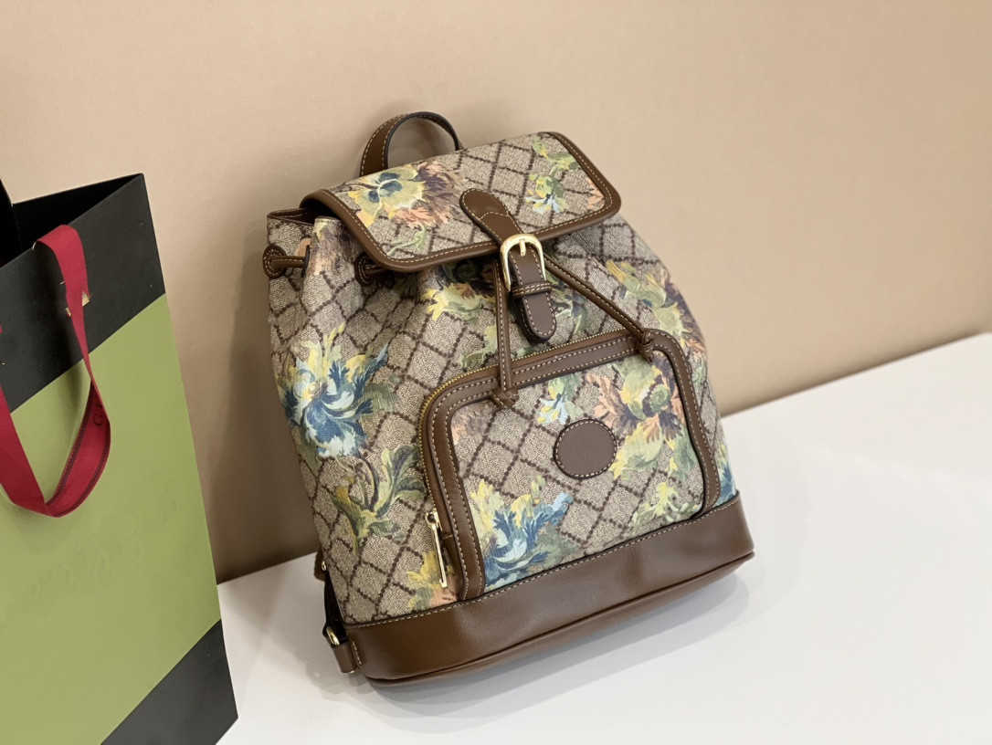 

New designer design backpack high quality men's and women's universal flower pattern backpack size 26cm
