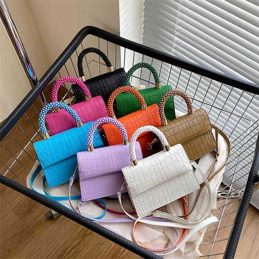 

French bag women's 2022 new fashion Crossbody Bag versatile style portable small square bag, Black