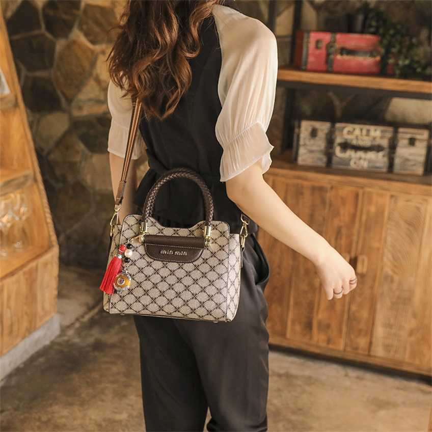 

Handbag Fashion printed women's autumn and winter new versatile tassel hand wide webbing sling single shoulder diagonal bag, Coffee