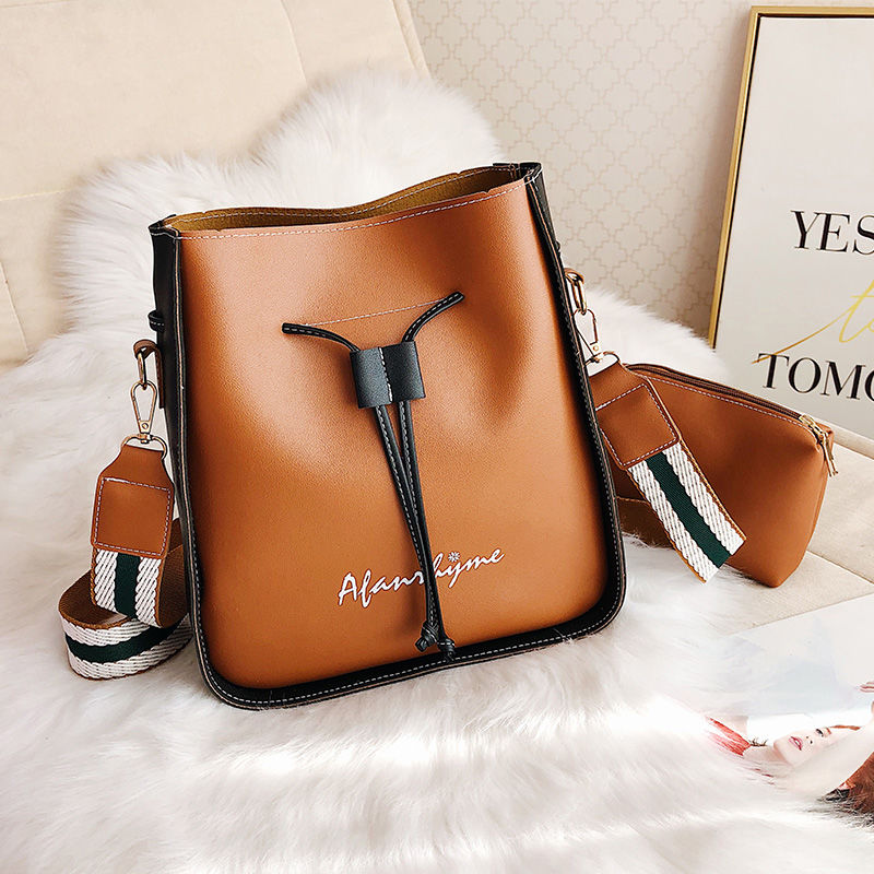 

cluth bag for women Fashion Bucket Shoulder tote Woman Drawstring High Quality Crossbody Bag Female Messenger Bags Ladies, Brown