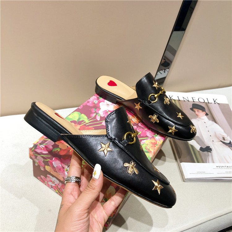 

Designer luxury Women Summer Slipper Princetown Slippers Bees Snake Mules Loafers Genuine Womens Leather Flats With Buckle Pattern With Box, Black leather with tiger