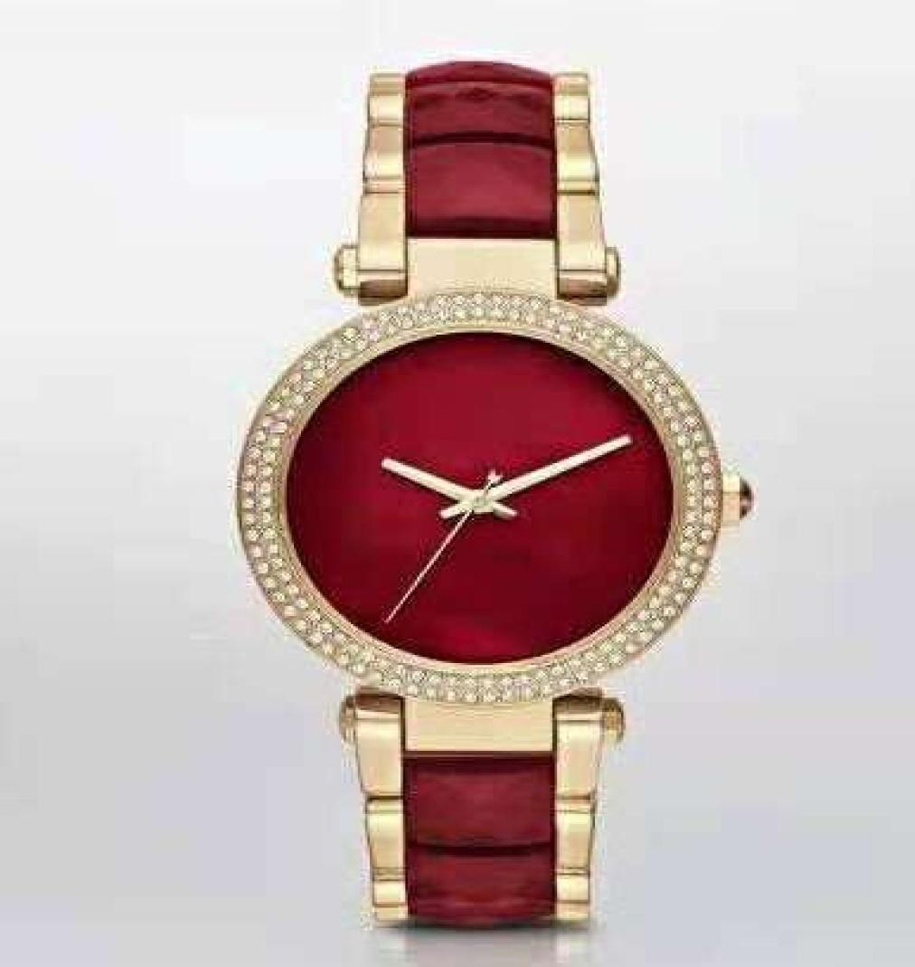 

The original Japanese quartz M6400 M6402 M6412 M6414 M6424 M6425 M6426 M6427 watch is of firstclass quality and 5790867, Red