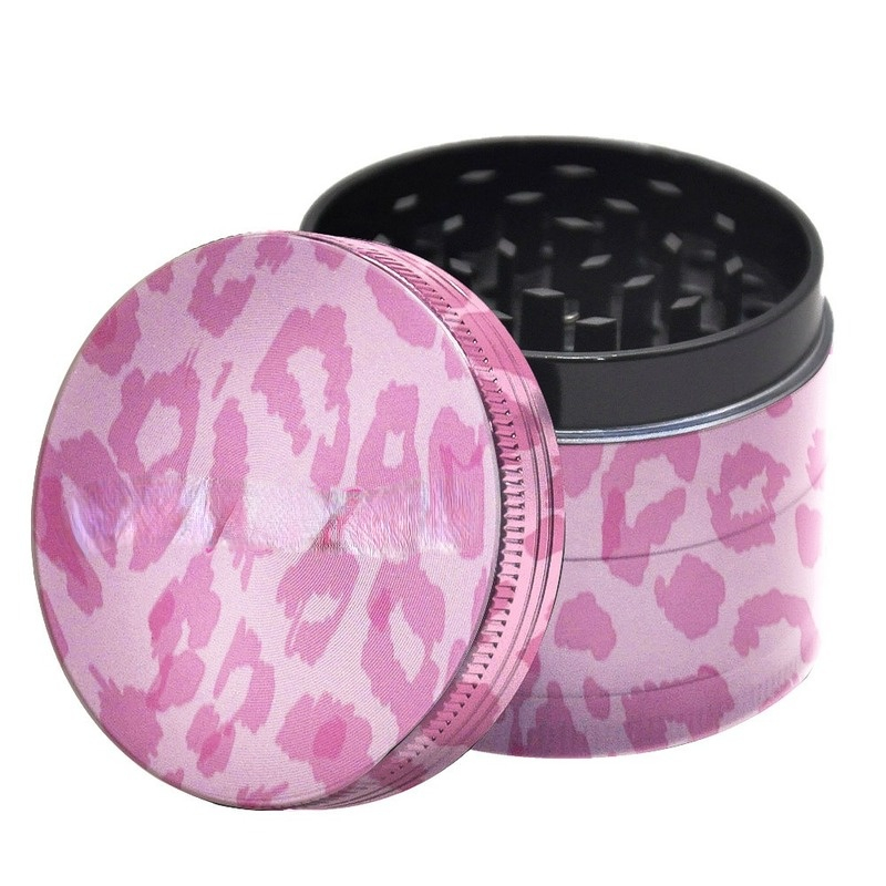 

CHROMIUM CRUSHER pipe smoke accessory 4 layer herb grinder zinc alloy cigarette zabra print tobacco grinders Bong