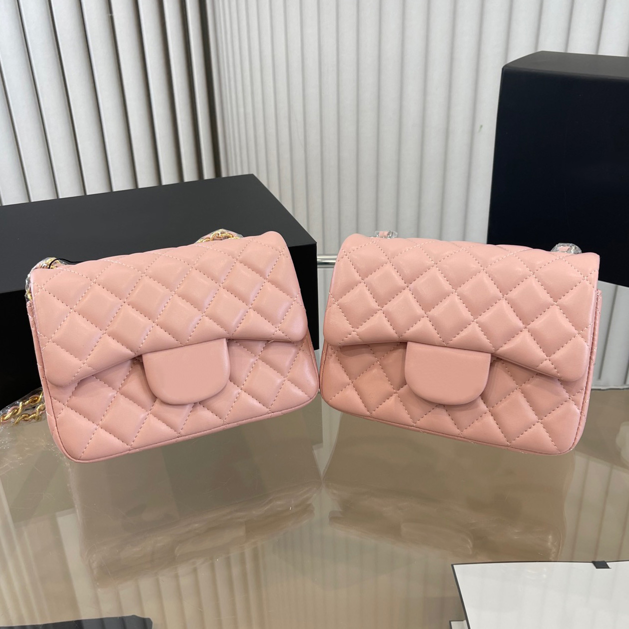 

Womens Mini Flap Sheepskin Quilted Bags Diamond Gold Silver Hardware Genuine Leather Shoulder Purse Classic Matelasse Ladies Designer Handbags Wallets 17x12CM, Box