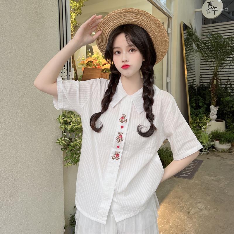 

Women's Blouses Japanese College Style Doll Collar Bear Love Shirt Women's Summer Loose Chic Design Retro Short Sleeve Top, White