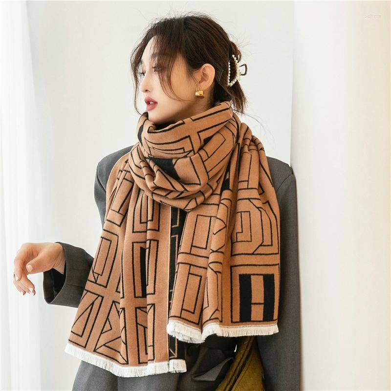 

Scarves 2022 Winter Scarf Cashmere Shawls Wraps Women Design Luxury Pahsmina Striped Print Female Warm Bufanda Stoles Thick Blanket