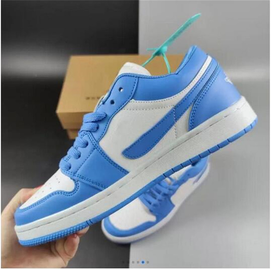 

2023 Low Running Shoes 1 Low University Blue White womens Basketball 1s Varsity Red Summit Black Sneakers