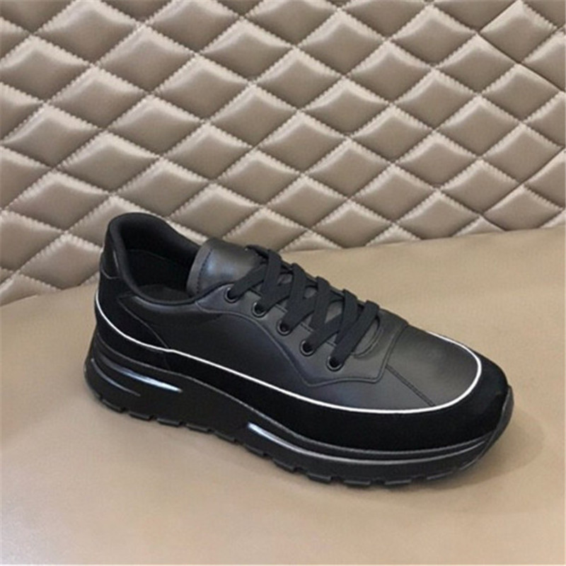 

Men Fashion Sneakers Casual Shoes Color Blocking Thick Sole Skateboard Shoe, Black