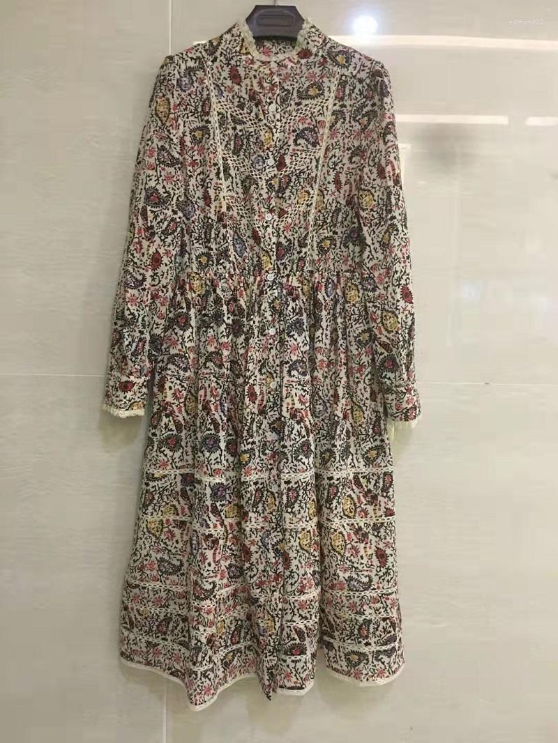 

Casual Dresses High Quality Cotton Dress 2022 Spring Women Vintage Prints Lace Embroidery Patchwork Long Sleeve Mid-Calf Chic, Picture shown