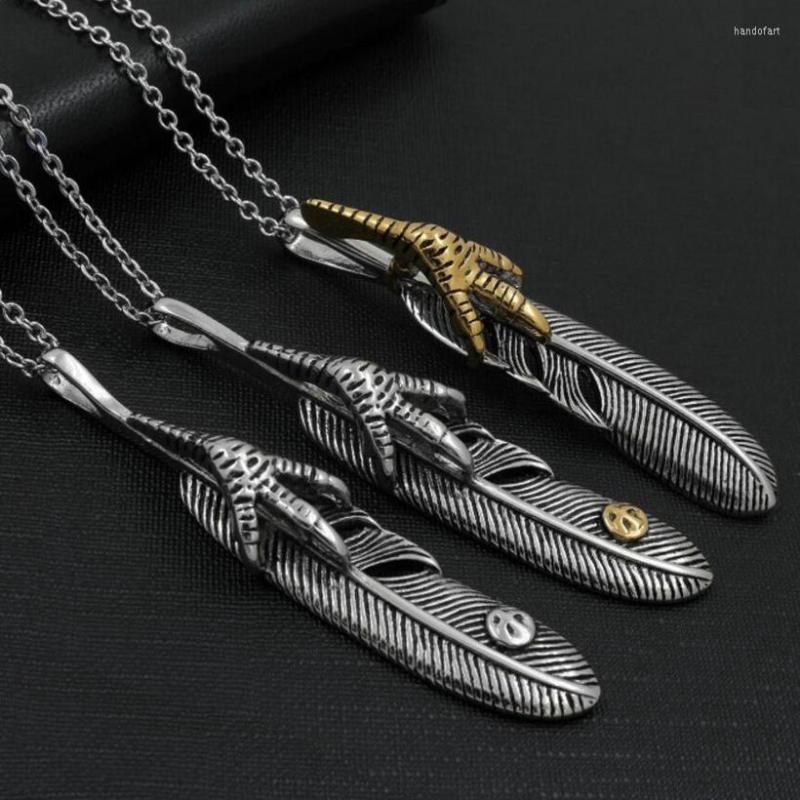 

Pendant Necklaces Titanium Steel Men's Retro Ethnic Eagle Claw Feather Couple Sweater Chain Female