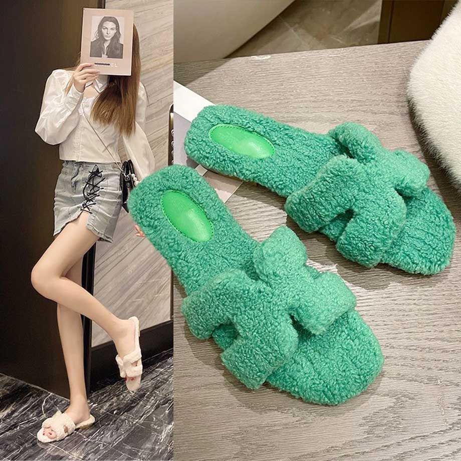 

2022 Designers Winter Luxurys Women wool Slippers fur Fluffy Furry Warm letters Sandals Comfortable logo embroidery Flip Flop size 35-41 zsH