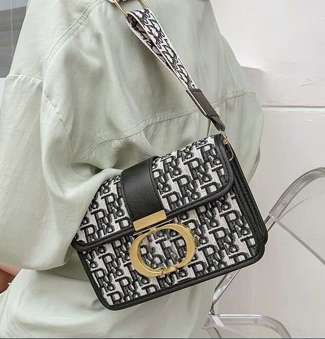 

New Autumn And Winter Fashion Korean Shoulder Bags For Women PU Leather Handbags Hand Bag Woman One Shoulder Crossbody S202211