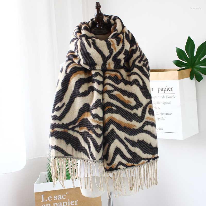 

Scarves Women Zebra Scarf Tassels Girls Woven Winter Thick Animal Print Shawl Cape Rectangle Jacquard Wraps Female Long