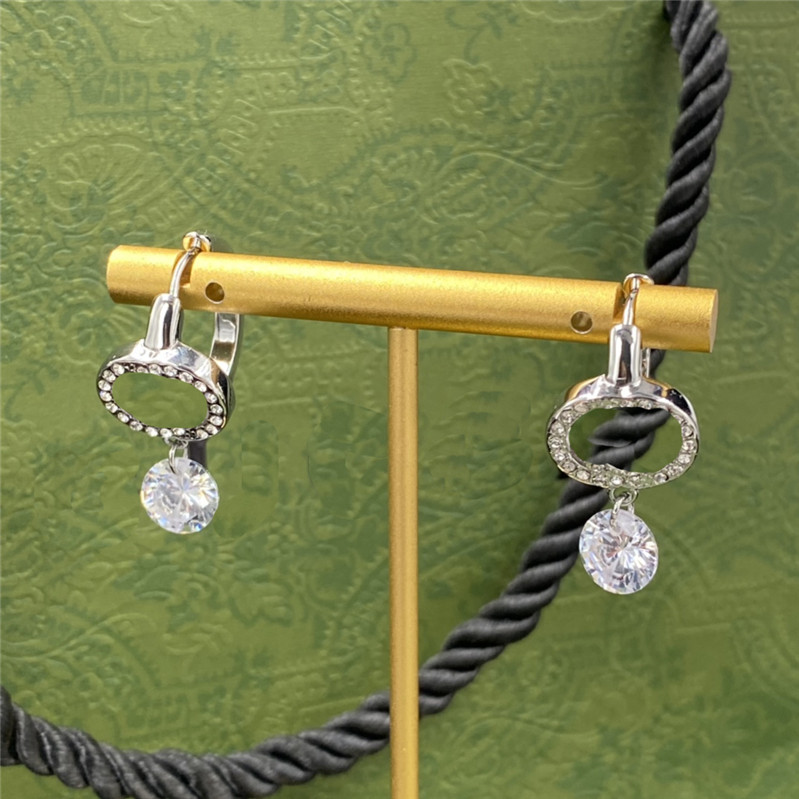 

Chic Diamond Charm Ear Hoops Ladies Interlocking Letters Studs Rhinestone Silver Eardrops With Box