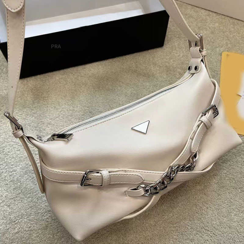 

Shoulder Bags Womens Designer Bag PRAbag Motorcycle Baguette Underarm bags Triangle Logo Luxurys Handbag Square Buckle Crossbody Tote Bag Purse Wallet 220920, Black