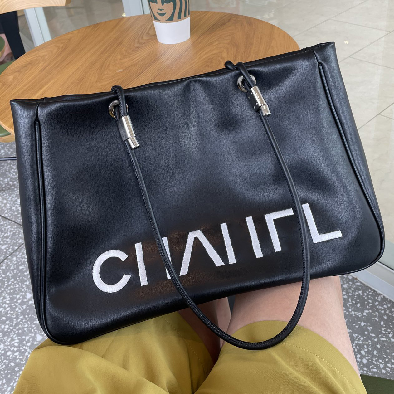 

Women Vintage Calfskin Maxi Totes Bags Embroidered Quilted Letter Silver Metal Hardware Leather Handle Shoulder Multi Pochette French Large Capacity Handbags 38C, Black