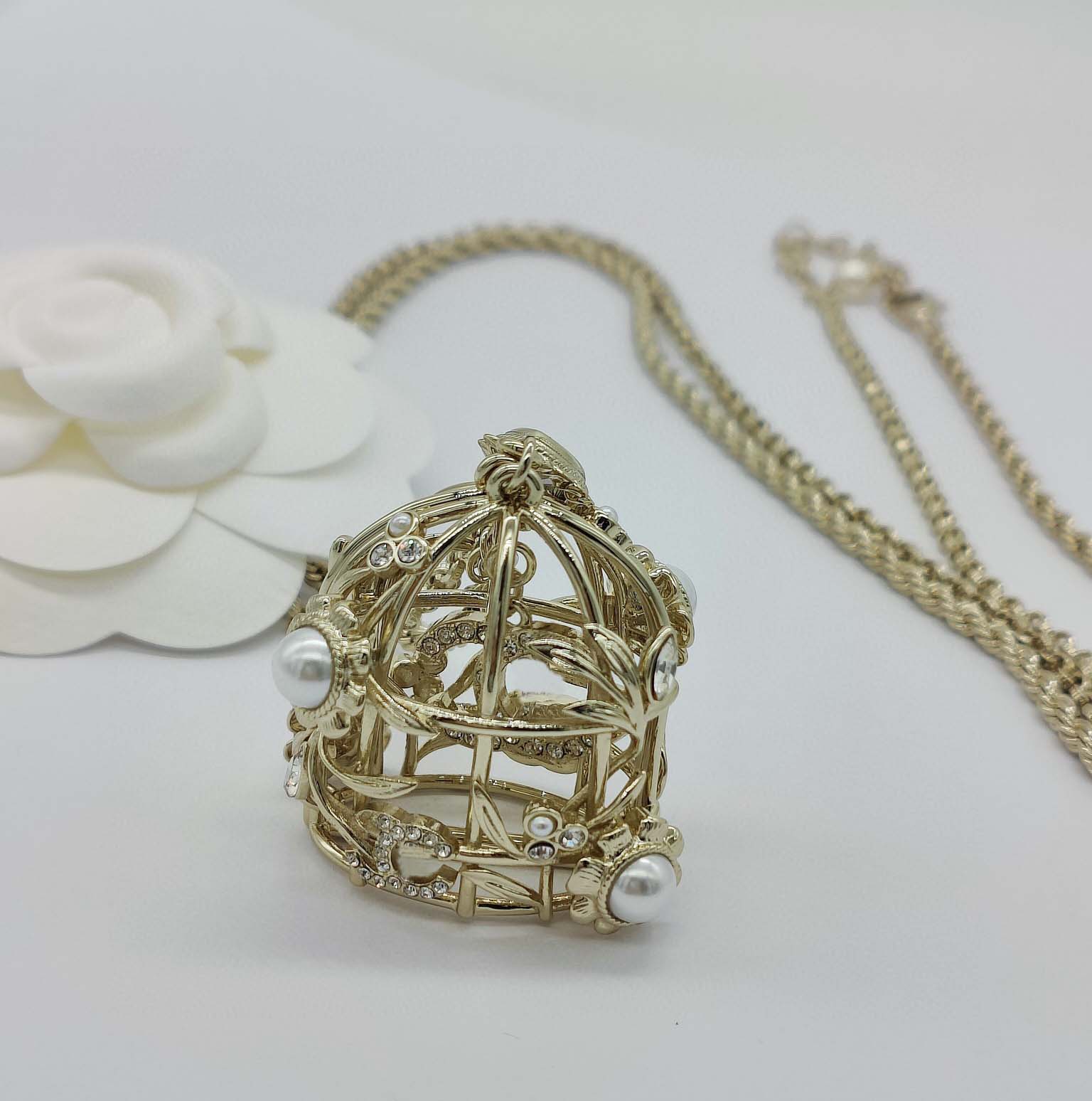 

2022 Luxury quality Charm birds cage shape drop earring with nature shell beads and diamond have box stamp pendant necklace PS3520A