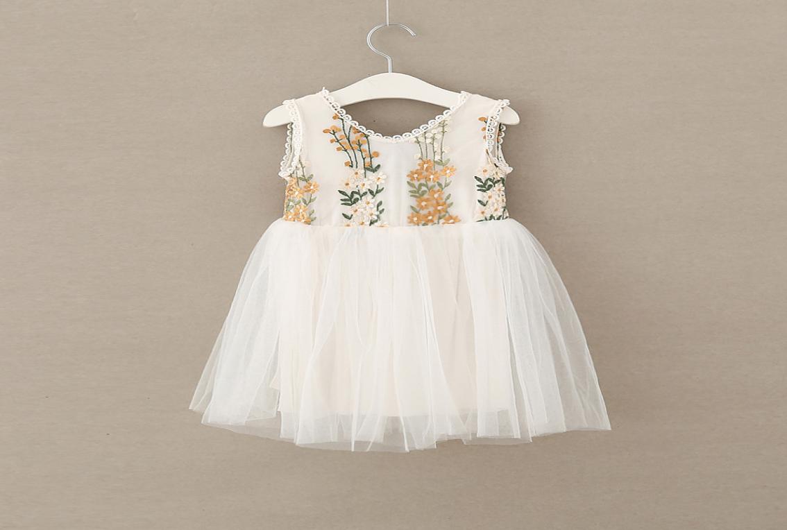 

2020 New Fashion Girls Dresses Kids Embroidered Flower Lace Tulle Dress Cute Easter Children Princess Dresses6576099, White