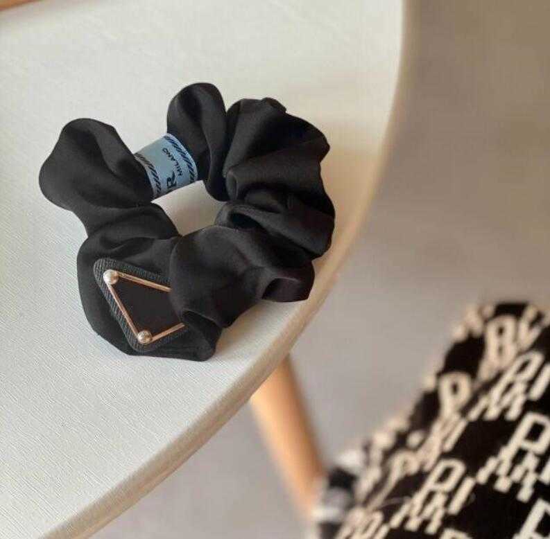 

Elegant 2021 Best style Women fashion hairs accessories Lady brand Jewellery Tails Holder black hair circle